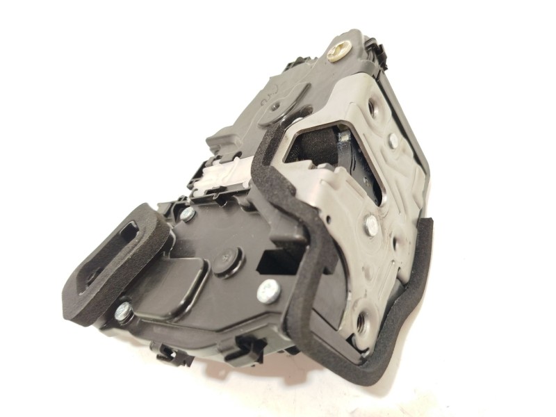 CERRADURA PUERTA TRASERA IZQUIERDA 10A839015B 