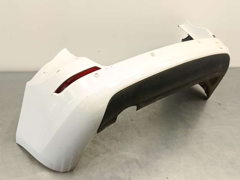 Recambio de paragolpes trasero para opel astra j sports tourer (p10) 1.7 cdti (35) referencia OEM IAM 13325137 - Blanco 2