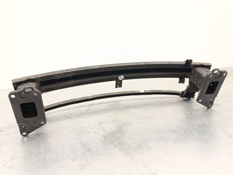 Recambio de refuerzo paragolpes delantero para kia carens iv 1.7 crdi referencia OEM IAM 86530A4000 - Blanco 3