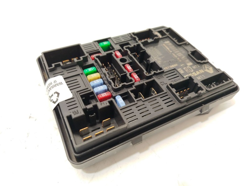 CAJA RELES / FUSIBLES 284B71965R 