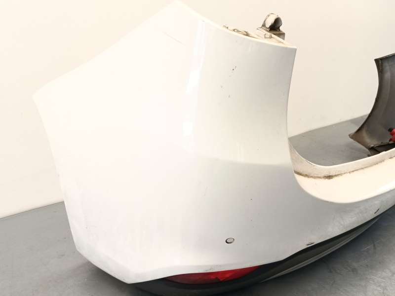 Recambio de paragolpes trasero para kia carens iv 1.7 crdi referencia OEM IAM 86611A4010 - Blanco 3
