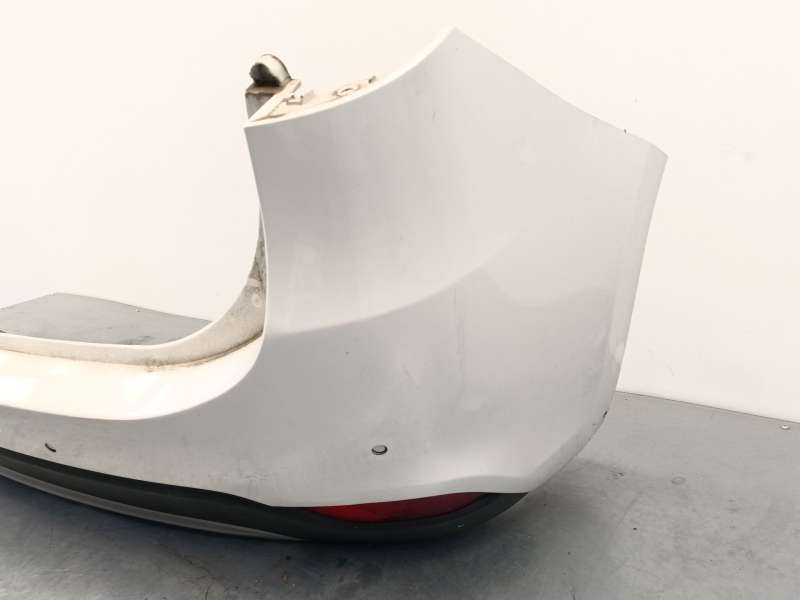 Recambio de paragolpes trasero para kia carens iv 1.7 crdi referencia OEM IAM 86611A4010 - Blanco 4
