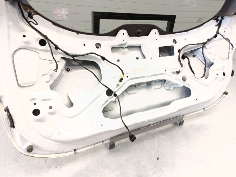 Recambio de porton trasero para kia carens iv 1.7 crdi referencia OEM IAM 73700A4040 - Blanco 5