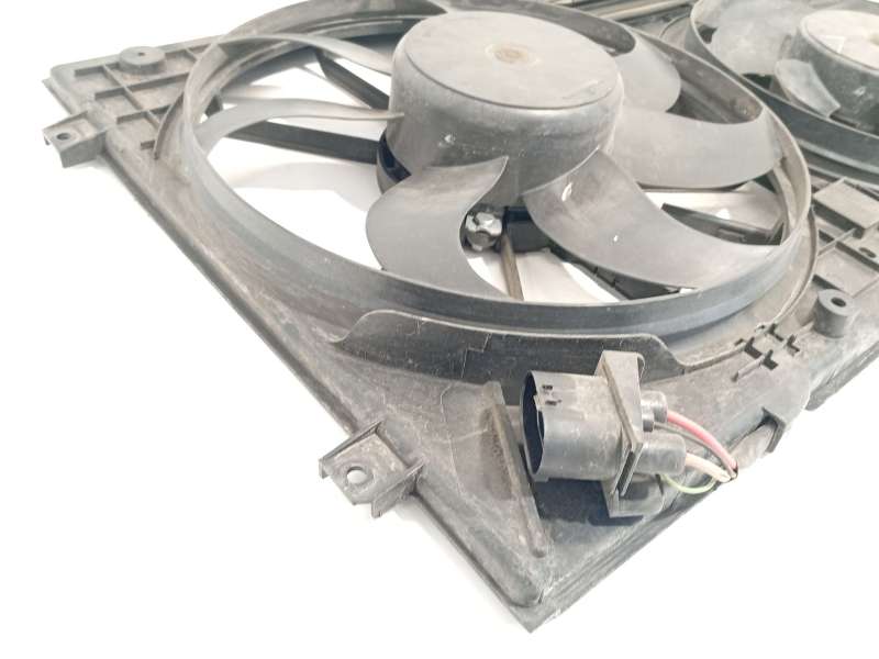 Recambio de electroventilador para volkswagen passat b7 variant (365) 2.0 tdi referencia OEM IAM 1K0121207BC 1K0121205AD 1K09594 - Gris 2
