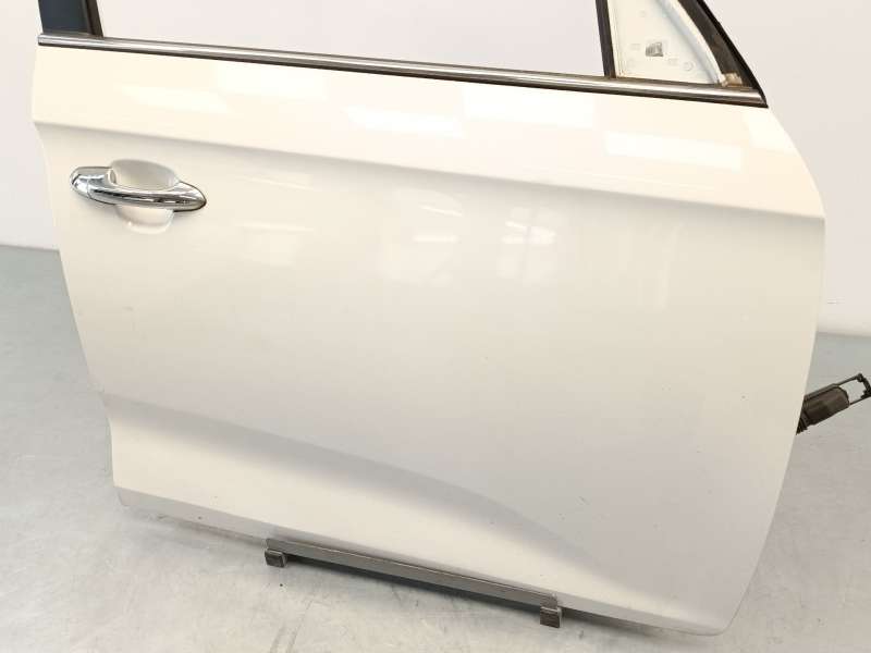 Recambio de puerta delantera derecha para kia carens iv 1.7 crdi referencia OEM IAM 76004A4000 - Blanco 3