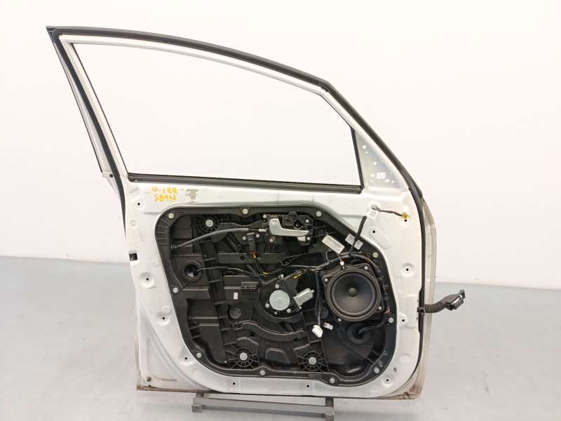 Recambio de puerta delantera izquierda para kia carens iv 1.7 crdi referencia OEM IAM 76003A4000 - Blanco 4