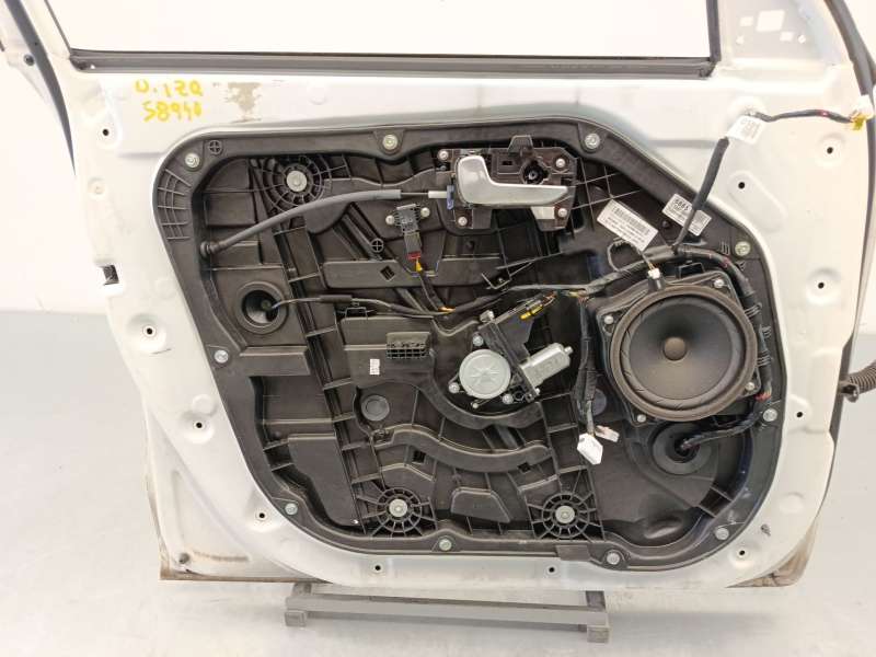 Recambio de puerta delantera izquierda para kia carens iv 1.7 crdi referencia OEM IAM 76003A4000 - Blanco 5