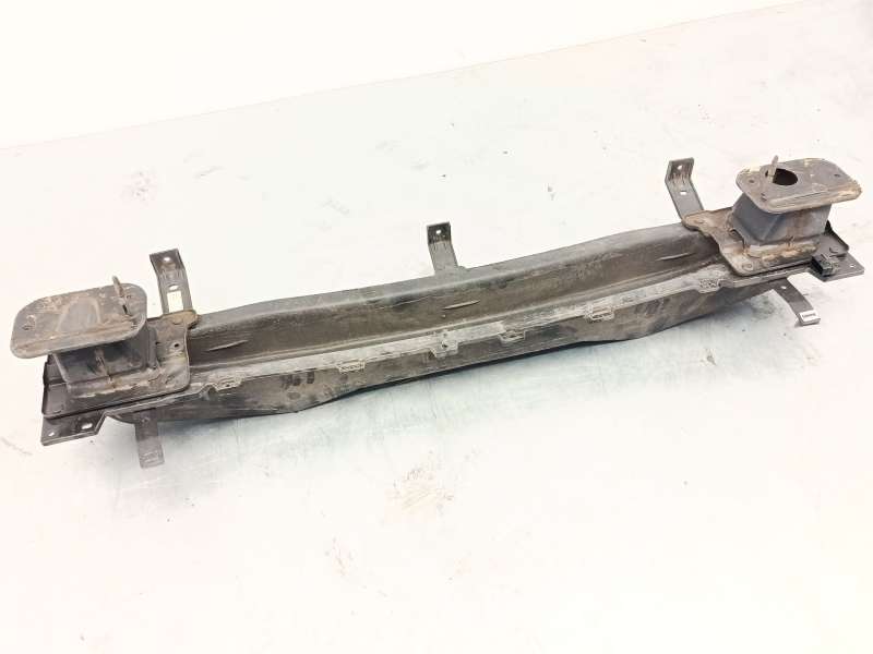 Recambio de refuerzo paragolpes trasero para kia carens iv 1.7 crdi referencia OEM IAM 86631A4010 - Blanco 3