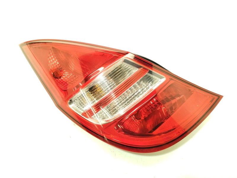 PILOTO TRASERO IZQUIERDO 924012R010 