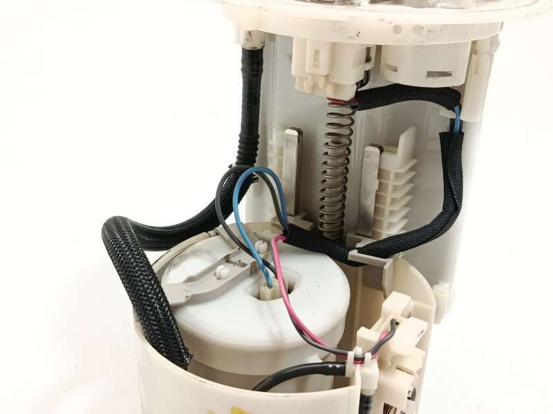 Recambio de bomba combustible para toyota prius (_w3_) 1.8 hybrid (zvw3_) referencia OEM IAM 7770447060 7702047070 - Blanco 4