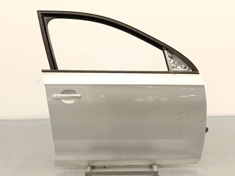 PUERTA DELANTERA DERECHA 5JA831052C 