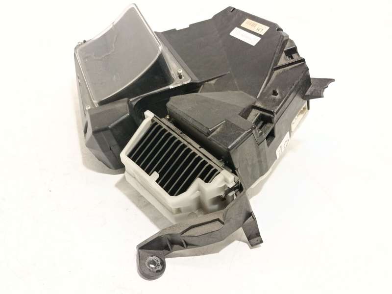 Recambio de pantalla multifuncion para toyota prius (_w3_) 1.8 hybrid (zvw3_) referencia OEM IAM 8310847020 8316247020 - Blanco 3