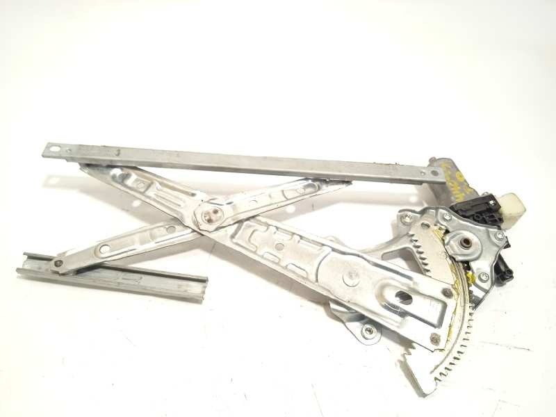 ELEVALUNAS TRASERO DERECHO 827301BA0A 