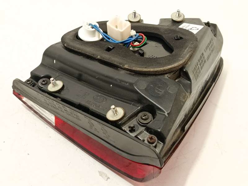 Recambio de piloto trasero izquierdo interior para kia carens iv 1.7 crdi referencia OEM IAM 92403A4120 - Blanco 2