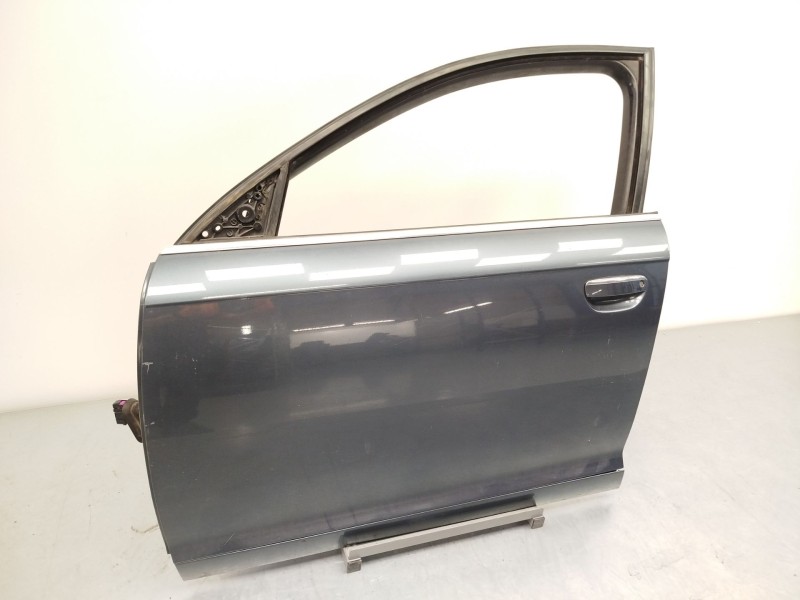 PUERTA DELANTERA IZQUIERDA 4F0831051F 
