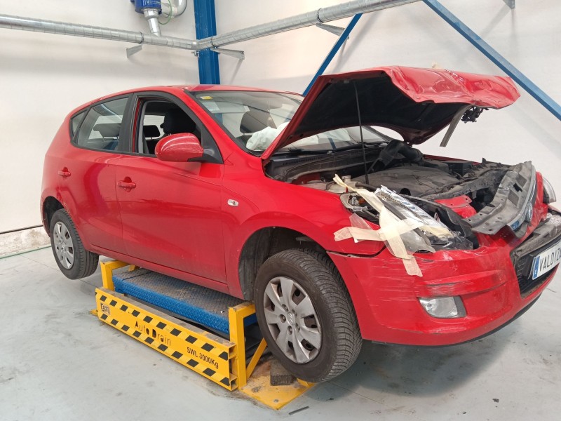 HYUNDAI I30 (FD)