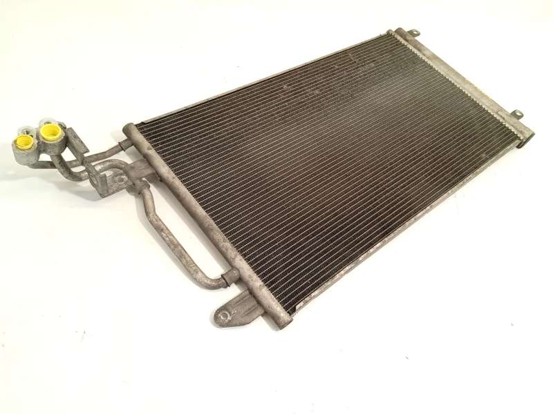 Recambio de condensador / radiador aire acondicionado para seat toledo iv (kg3) 1.6 tdi referencia OEM IAM 6C0816411B 6R0816411 - Plata