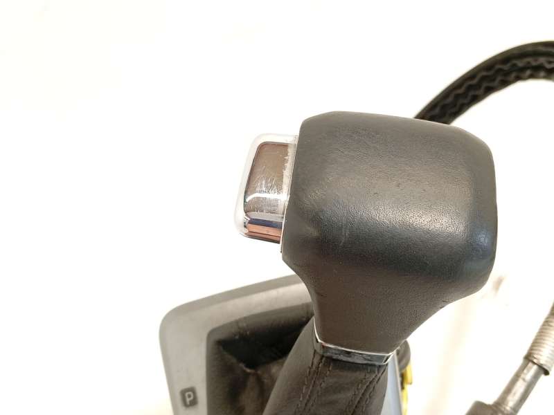 Recambio de palanca cambio para seat toledo iv (kg3) 1.6 tdi referencia OEM IAM 6RA713025D - Plata 4