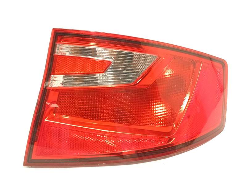 PILOTO TRASERO DERECHO 6JH945096B 2SD011140