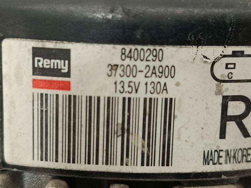 Recambio de alternador para kia carens iv 1.7 crdi referencia OEM IAM 373002A900  8400290 - Blanco 6