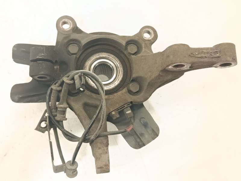 Recambio de mangueta delantera derecha para kia carens iv 1.7 crdi referencia OEM IAM 51716A4500 - Blanco 2