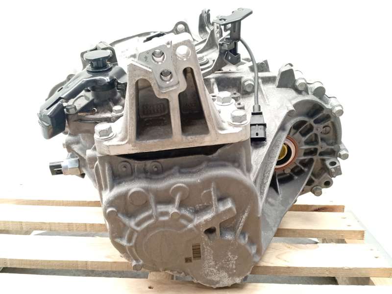 Recambio de caja cambios para kia carens iv 1.7 crdi referencia OEM IAM 430003D686 WHW6C U61R - Blanco 3