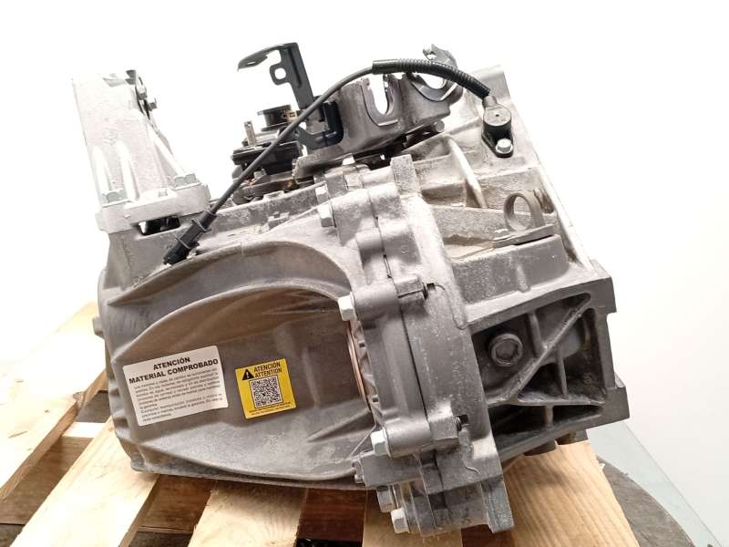 Recambio de caja cambios para kia carens iv 1.7 crdi referencia OEM IAM 430003D686 WHW6C U61R - Blanco 4