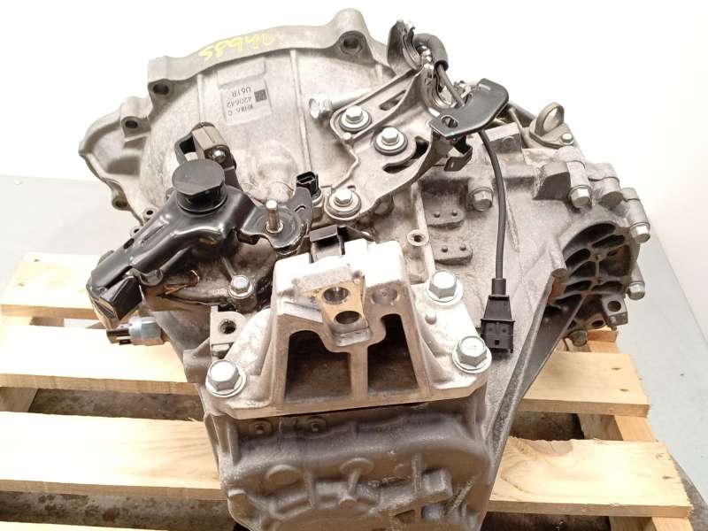 Recambio de caja cambios para kia carens iv 1.7 crdi referencia OEM IAM 430003D686 WHW6C U61R - Blanco 5