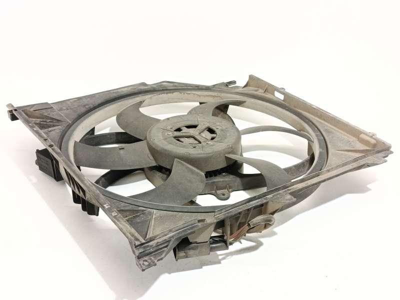 Recambio de electroventilador para bmw x3 (e83) 2.0 d referencia OEM IAM 17113452509 67326925702 5020290 2
