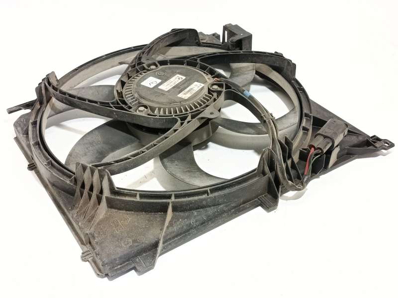 Recambio de electroventilador para bmw x3 (e83) 2.0 d referencia OEM IAM 17113452509 67326925702 5020290 3