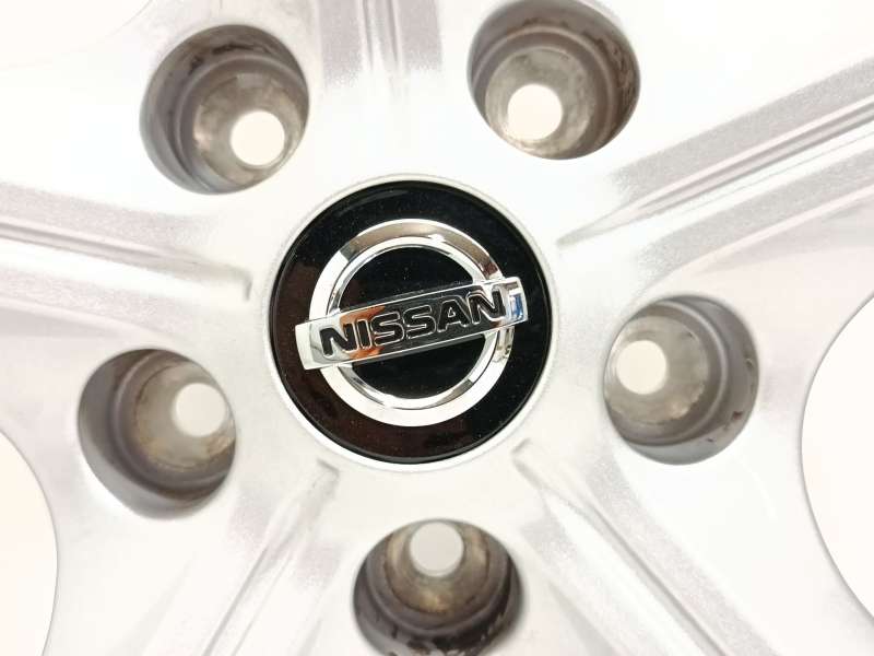 Recambio de llanta para nissan juke (f16_) 1.0 referencia OEM IAM 403006PA1A - Blanco 4