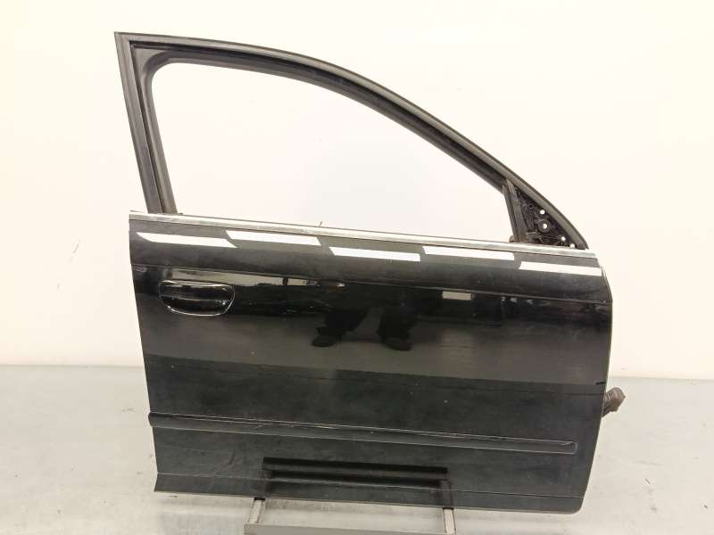 PUERTA DELANTERA DERECHA 8E0831052J 