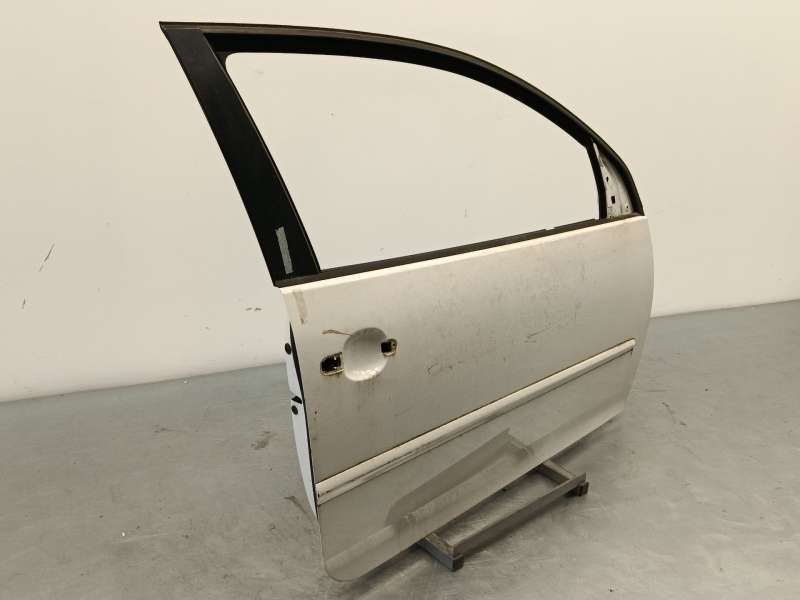 Recambio de puerta delantera derecha para volkswagen golf v (1k1) 2.0 gti referencia OEM IAM 1K3831106J - Blanco 2