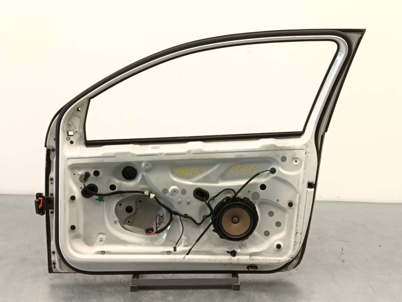 Recambio de puerta delantera derecha para volkswagen golf v (1k1) 2.0 gti referencia OEM IAM 1K3831106J - Blanco 4