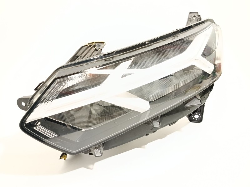 FARO IZQUIERDO 260602561R 