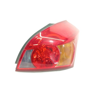 PILOTO TRASERO DERECHO 924021H500 