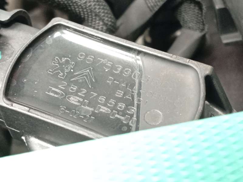Recambio de despiece motor para peugeot 308 ii (lb_, lp_, lw_, lh_, l3_) 1.2 thp 110 referencia OEM IAM HN01 HNZ - Blanco 6