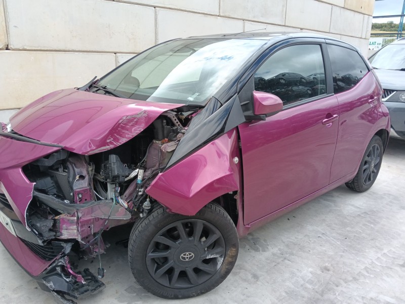 TOYOTA AYGO (_B4_)