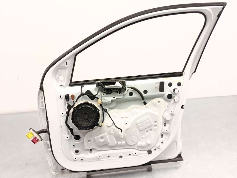Recambio de puerta delantera derecha para peugeot 308 ii (lb_, lp_, lw_, lh_, l3_) 1.2 thp 110 referencia OEM IAM 1610102180 - Blanco 4