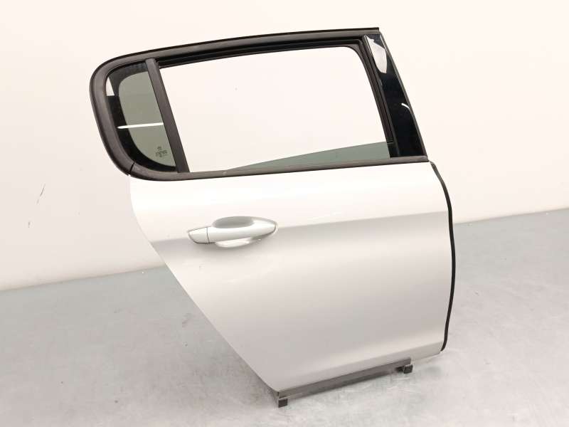 Recambio de puerta trasera derecha para peugeot 308 ii (lb_, lp_, lw_, lh_, l3_) 1.2 thp 110 referencia OEM IAM 9802165580 - Blanco 2