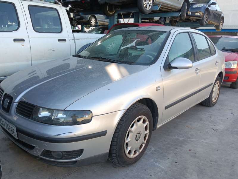 SEAT TOLEDO II (1M2)