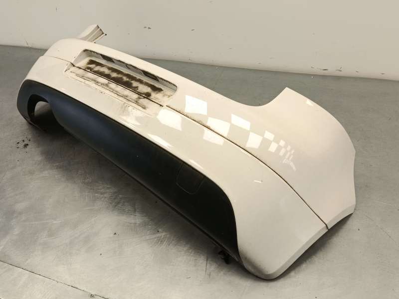 Recambio de paragolpes trasero para volkswagen golf v (1k1) 2.0 gti referencia OEM IAM 1K6807417GRU - Blanco 3
