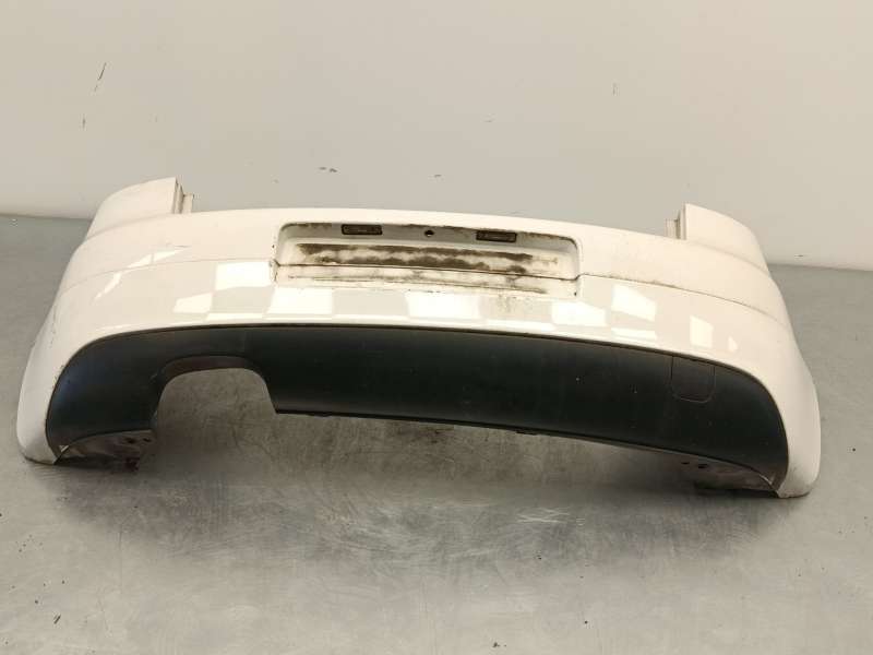Recambio de paragolpes trasero para volkswagen golf v (1k1) 2.0 gti referencia OEM IAM 1K6807417GRU - Blanco 4