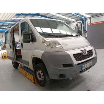 PEUGEOT BOXER Furgoneta de desguace