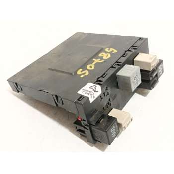 CAJA RELES / FUSIBLES 3C0937049E 28022870