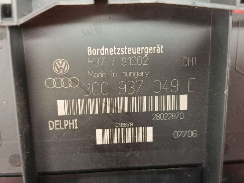 Recambio de caja reles / fusibles para volkswagen golf v (1k1) 2.0 gti referencia OEM IAM 3C0937049E  28022870 - Blanco 6