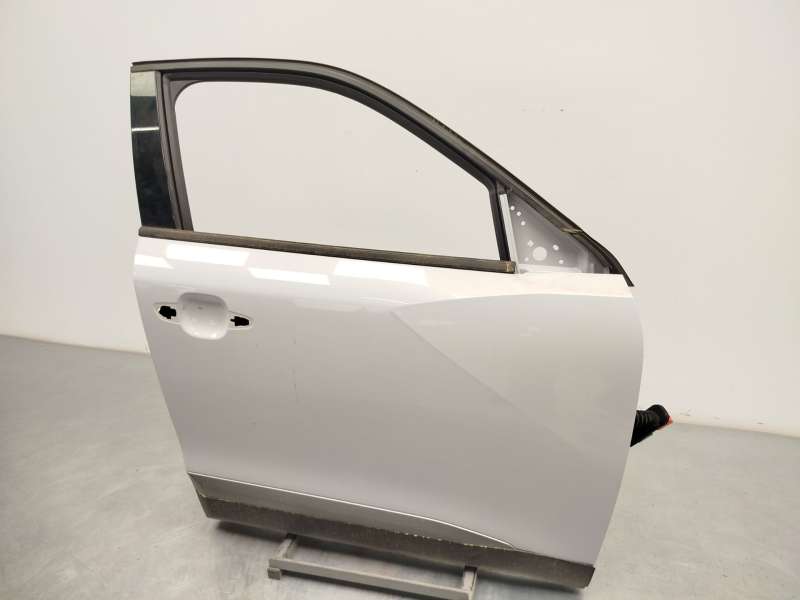 Recambio de puerta delantera derecha para peugeot 2008 ii (ud_, us_, uy_, uj_, ur_, uc_) 1.2 puretech 100 referencia OEM IAM 983 - Blanco 2