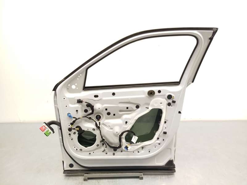 Recambio de puerta delantera derecha para peugeot 2008 ii (ud_, us_, uy_, uj_, ur_, uc_) 1.2 puretech 100 referencia OEM IAM 983 - Blanco 5