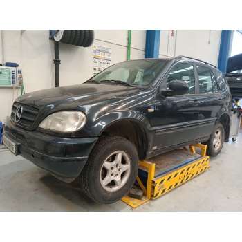 MERCEDES-BENZ CLASE M (W163) de desguace