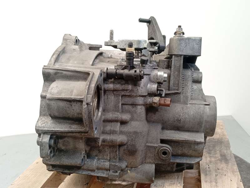 Recambio de caja cambios para volkswagen golf vi (5k1) 2.0 tdi referencia OEM IAM KXZ 02Q300045F 2
